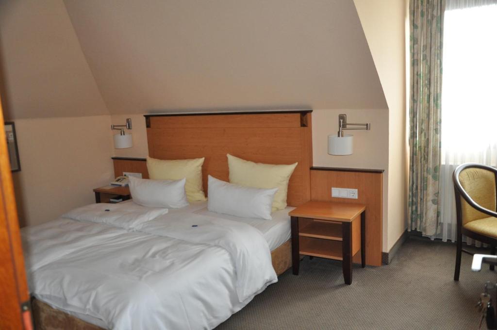 Hotel Gasthof Vogelsang Zellingen Kültér fotó